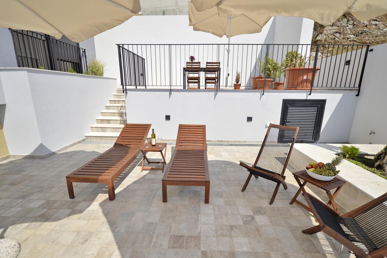 Apartment Line One 티바트 외부 사진
